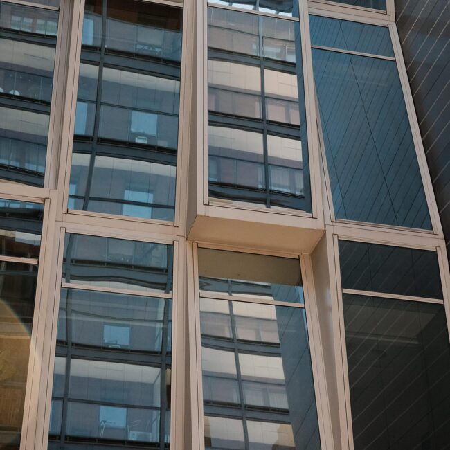 Ob Wohnhaus, Sanierung oder gewerblicher Bau: kN4 steht für durchdachte Projekte mit Bestand – mit Fokus auf Qualität, Klarheit und technische Präzision im Bauprozess.